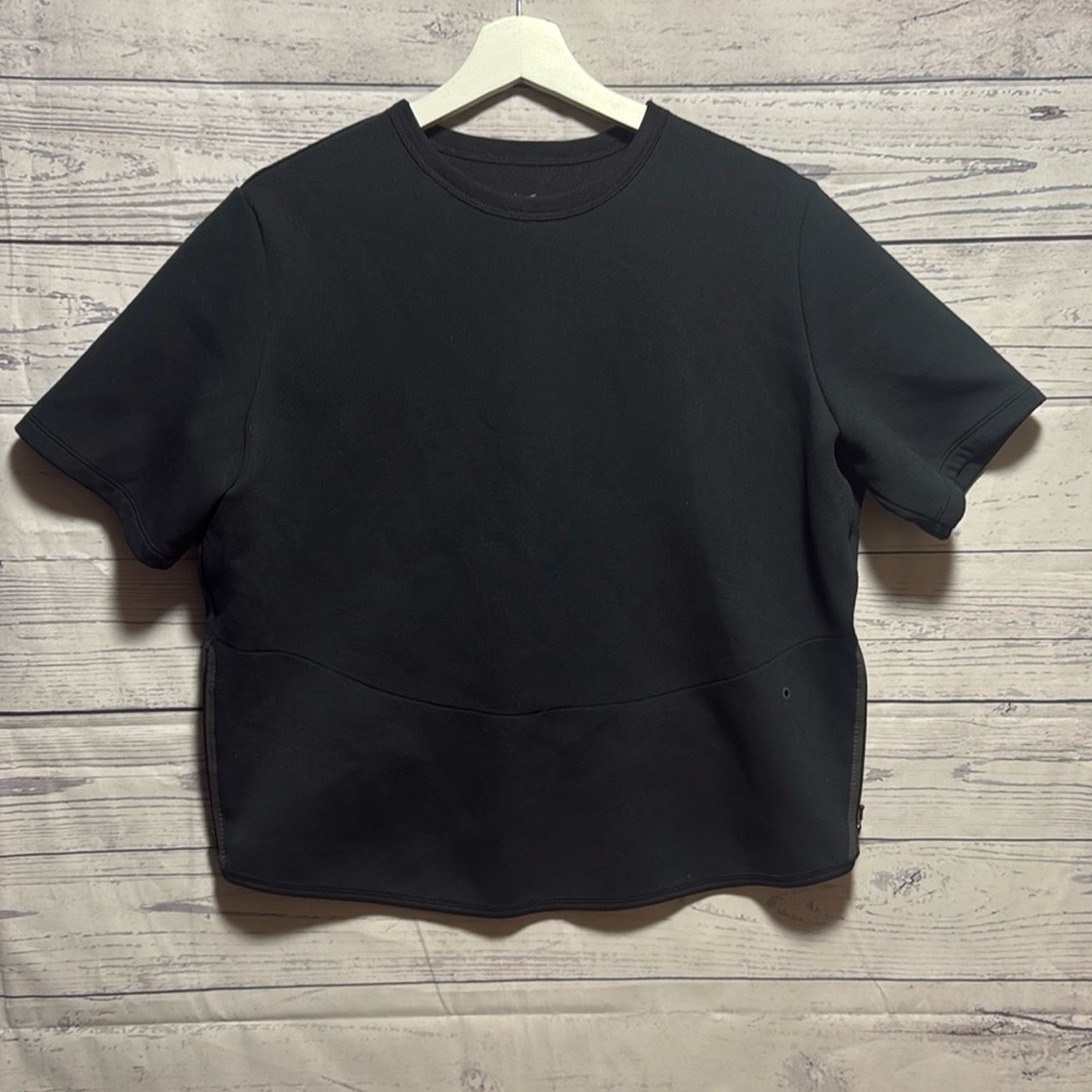 Nike active wear top